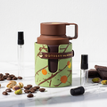 Decant de Armaf Odyssey Dubai Chocolat en 3, 5 y 10 ml junto al envase de cuero verde original de Armaf