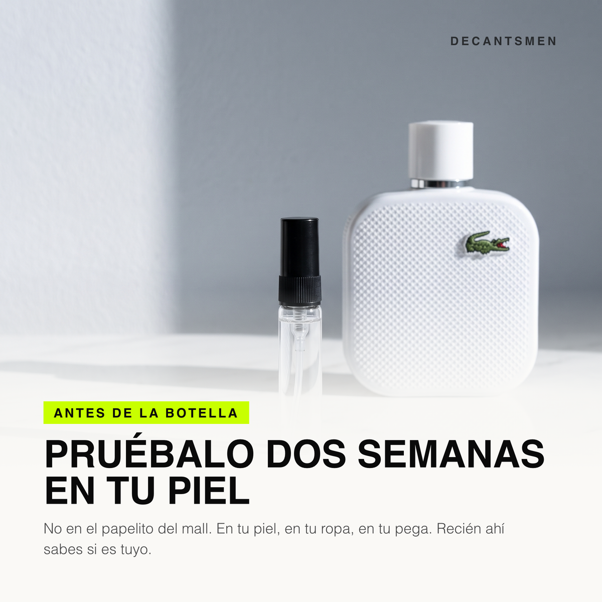 Decant de Lacoste L.12.12 Blanc Eau de Toilette junto a la botella original: pruebalo dos semanas en tu piel